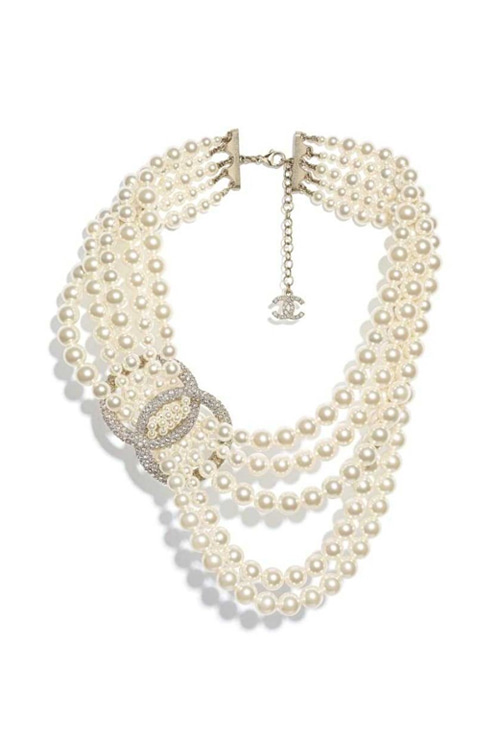 faux pearl necklace