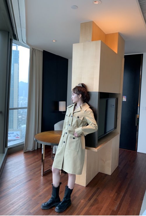 dio st. beige lined trench coat
